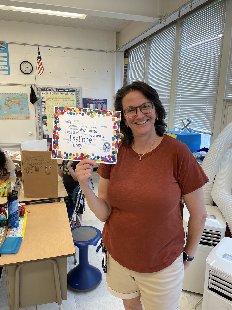 ⁦<a href="/LearnersLippe/">Lippe Learners</a>⁩ we are so proud to celebrate you as you finish up your final few days before retirement! #112Leads #wt112 Thank you for sharing your gift with students for over 30 years!