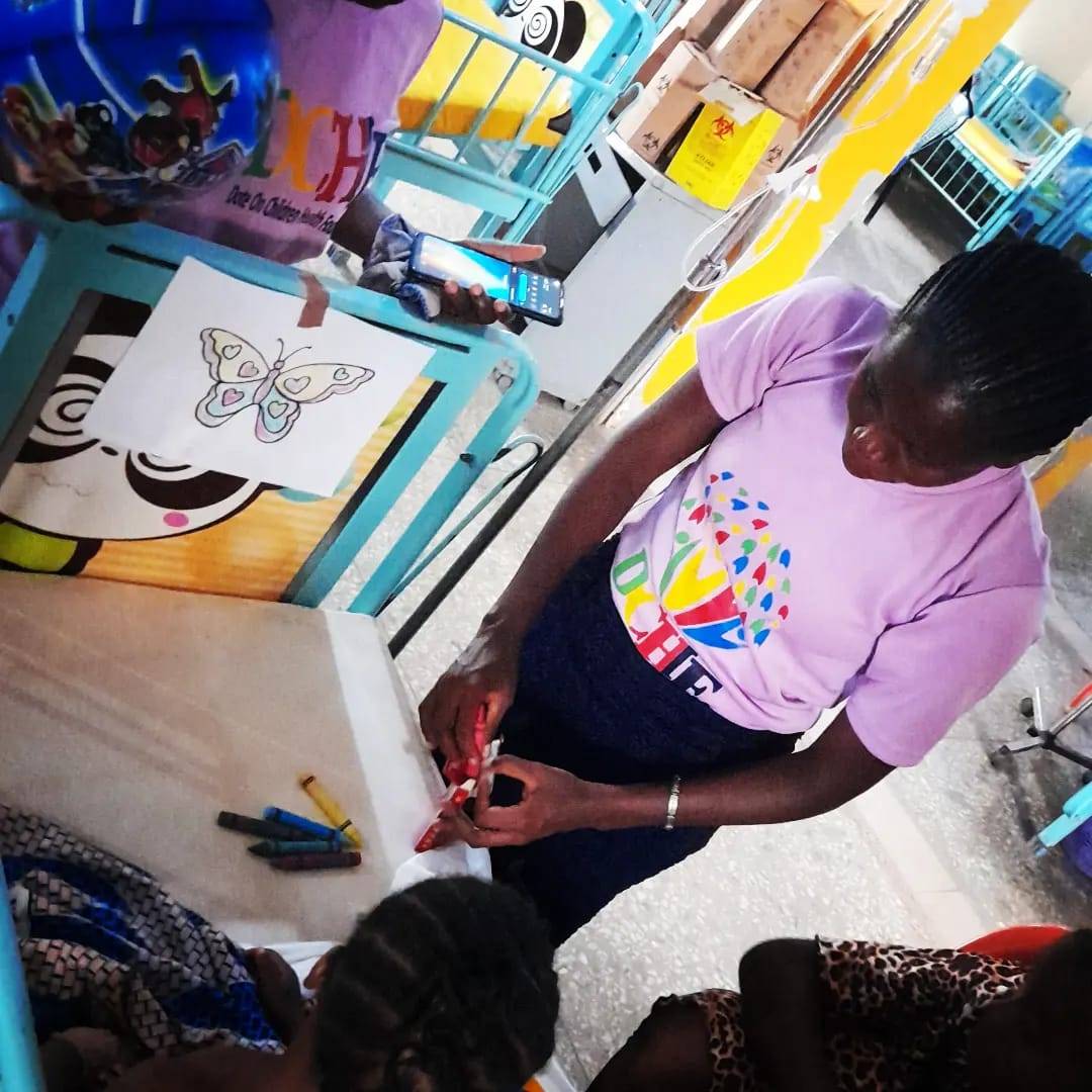 DoteonChildren's tweet photo. We encountered this 3-year-old girl during our play project at the hospital. After spending some time playing with her, both her and her mother's moods change.
#DCHF
#PlayProject
#ForTheLoveOfChildren https://t.co/w0pnZokXOp