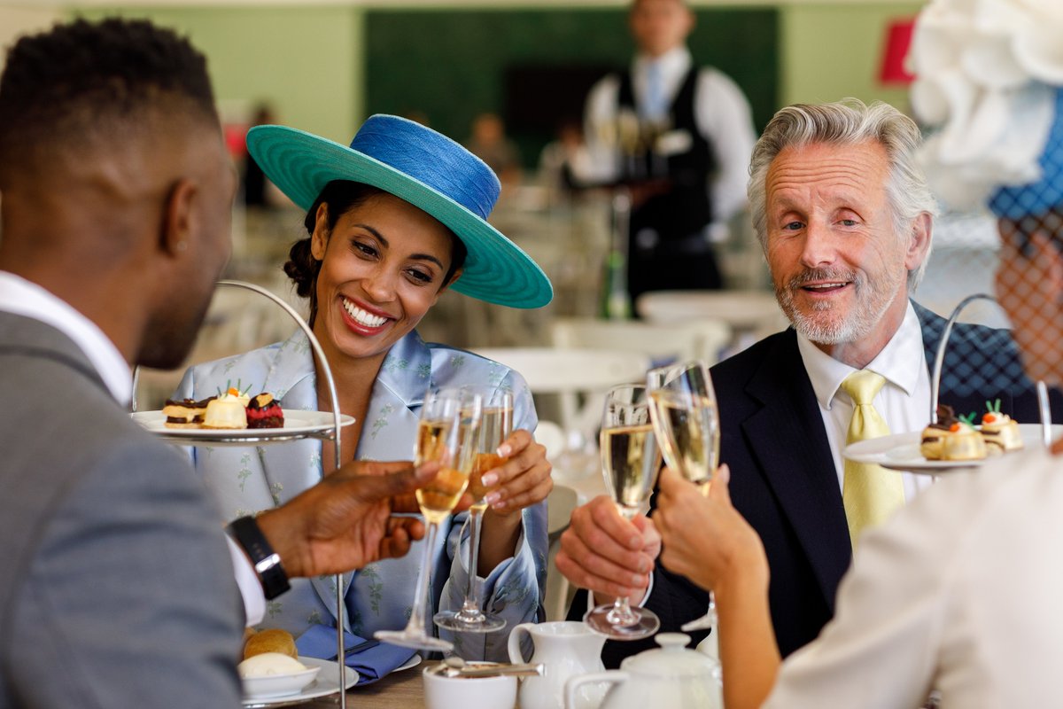With 2 weeks until this year’s Royal <a href="/Ascot/">Ascot Racecourse</a>, we're thrilled to share that Sodexo Live! has been confirmed as Ascot Racecourse's official caterer for another 11 years!🏇

We'll introduce several exciting new initiatives as part of our extended partnership: lnkd.in/e_BtxuVw