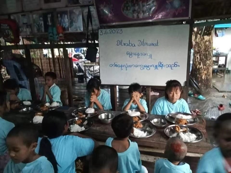 BurmeseBirthdaySupportPublic Welfare Reportpart1
To celebrate birthday of Dilraba MyanmarAlice did charity in the name of Dilraba n MA
1.Donate nutritious meals for 3 days to poor orphanages 
2.Reconstruction of buildings destroyed by typhoon
3.Donatebooks to schools forthe blind