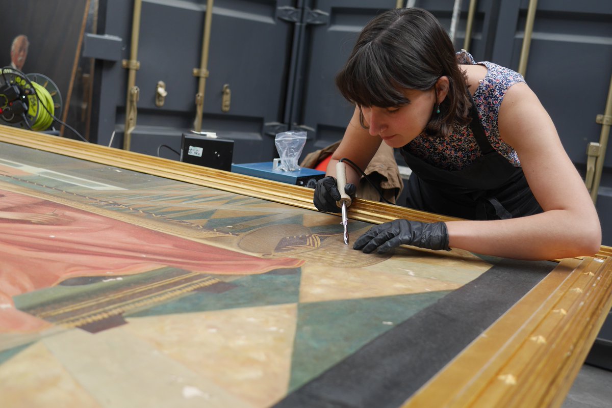 Hayley Livingstone and Zoë Miller were partnered through Icon’s Student Mentoring Programme.  

They both made valuable discoveries while having different specialisms and being at different career phases: icon.org.uk/resource/curat…

#VolunteersWeek