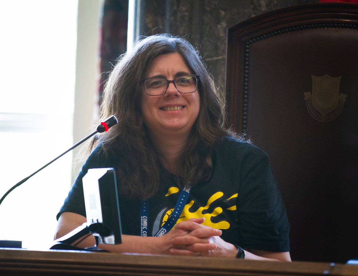 UoPFMC's tweet photo. A few shots from Saturday afternoon panel: The Best Baddies of British Comics: From 'The Mekon to Minnie the Minx', at this year's @portsmouthcomiccon @uniportsmouthcci with @YourPalFanton @NedHartley @jorac67 #LauraHowell https://t.co/tiyXWr9oEn