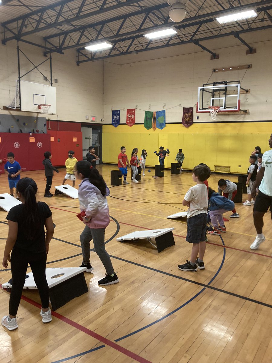 Oakside Phys. Ed. tweet media