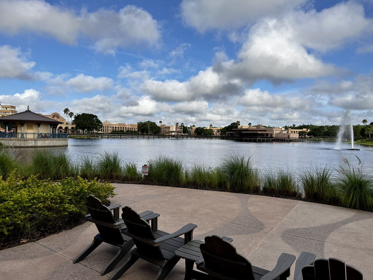 Buzz2001's tweet image. #coronadospringsresort