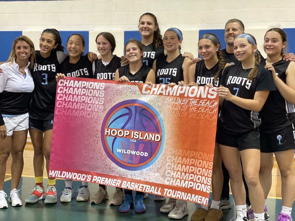 thephillyroots's tweet photo. @thephillyroots conquered Wildwood π ποΈ Congratulations π to our 7th and 5th grade teams for winning the π!! Keep grinding πͺ ππ€ #putsownroots #phillyroots #phillyrootsbasketball https://t.co/MLuJ0jVfUh