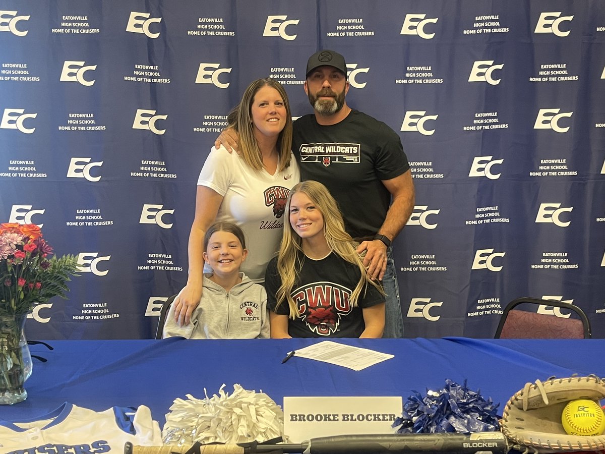 📝 College Signing Day 📝

⚾️Cooper Field, signing with Grays Harbor Community College to play Baseball.
🥎Brooke Blocker signing with Central Washington University to play Softball.
