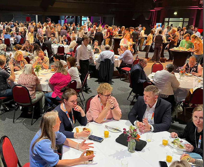 Ellen Elemans 🍀 tweet media