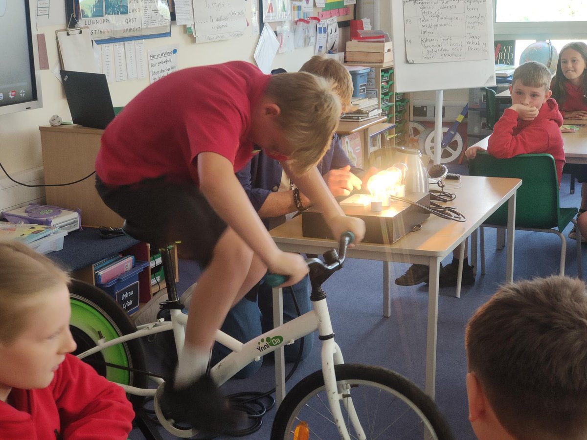 Ysgol Arberth tweet media