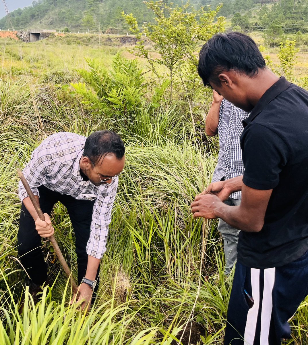 GTFmeghalaya's tweet photo. GTF West Khasi Hills Division🌎🌳 #WorldEnvironmentDay
#BeatPlasticsPollution
➖➖➖➖➖➖➖➖➖➖➖➖➖
#forest #river #wildlife #meghalaya #environment #greentechfoundationmeghalaya https://t.co/YAceivIucV