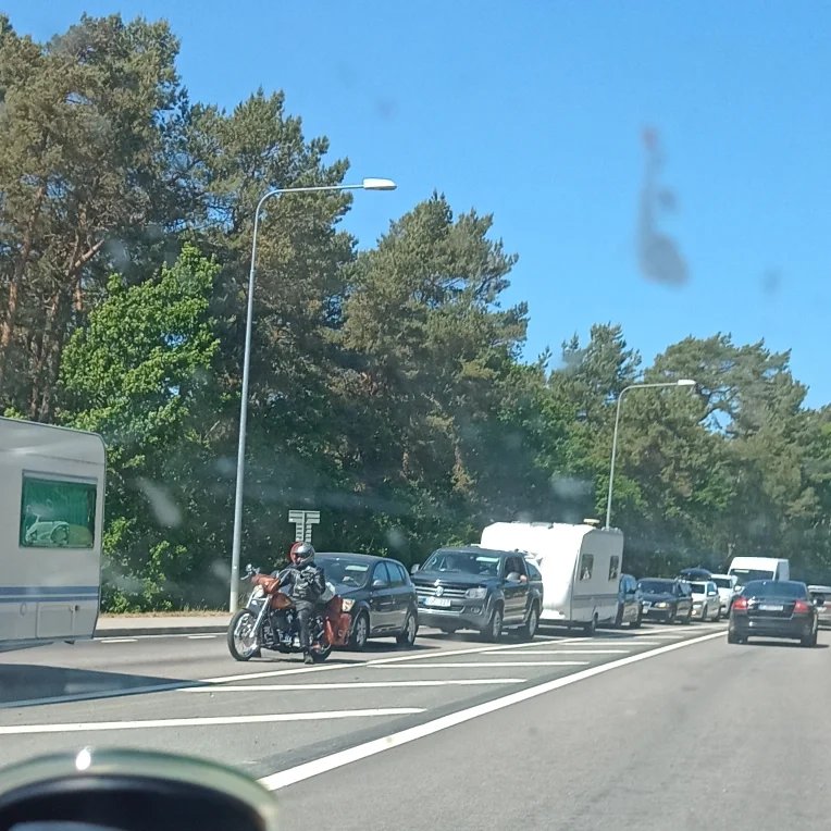 ltenstedt's tweet image. De väller in från alla håll. 
❤️😎 #Swedenrock #sölvesborg