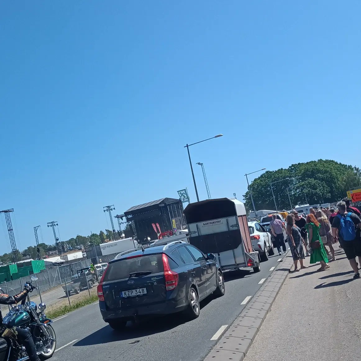 ltenstedt's tweet image. De väller in från alla håll. 
❤️😎 #Swedenrock #sölvesborg