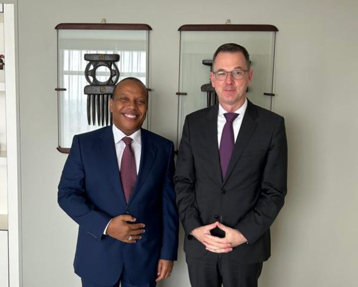 Engaging discussion w/ Prime Minister of São Tomé and Príncipe, H.E. Patrice Trovoada on supporting the #PrivateSector to play a greater role in meeting the country’s development goals.

#ACF2023