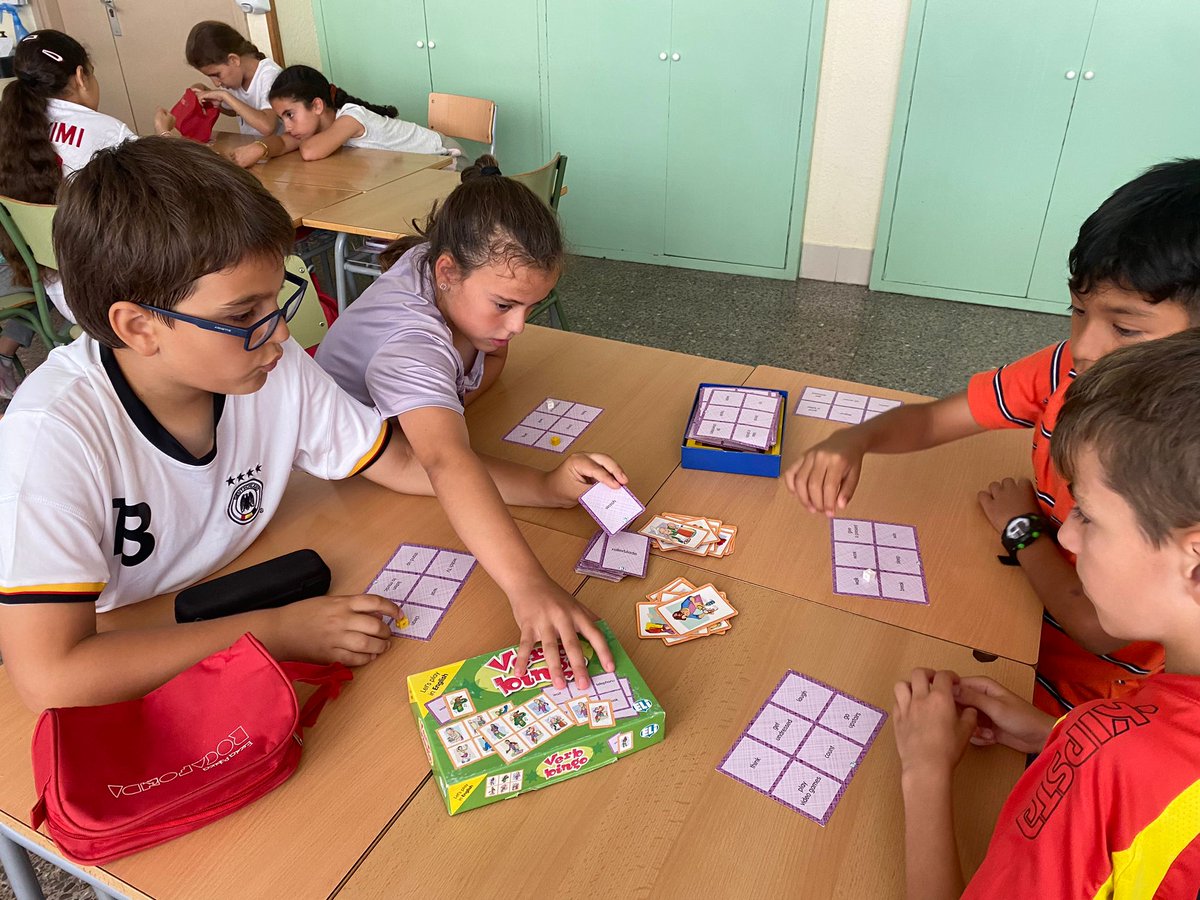 EscolaRocafonda's tweet image. #englishforfun #writings #flipbook #carnival @educaciocat @aliancesmagnet @EducacioMataro @SSTTMVO @SEmataro