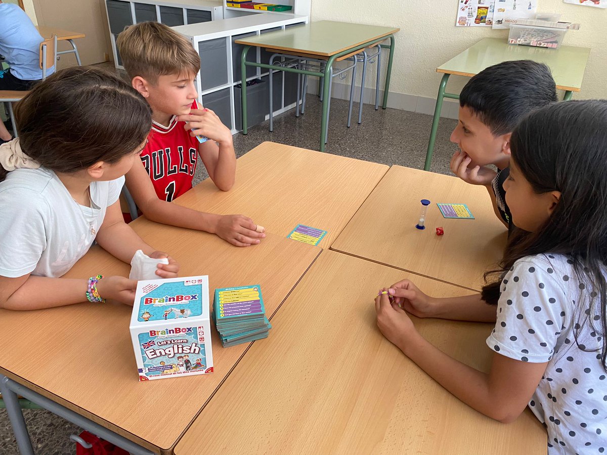 EscolaRocafonda's tweet image. #englishforfun #writings #flipbook #carnival @educaciocat @aliancesmagnet @EducacioMataro @SSTTMVO @SEmataro