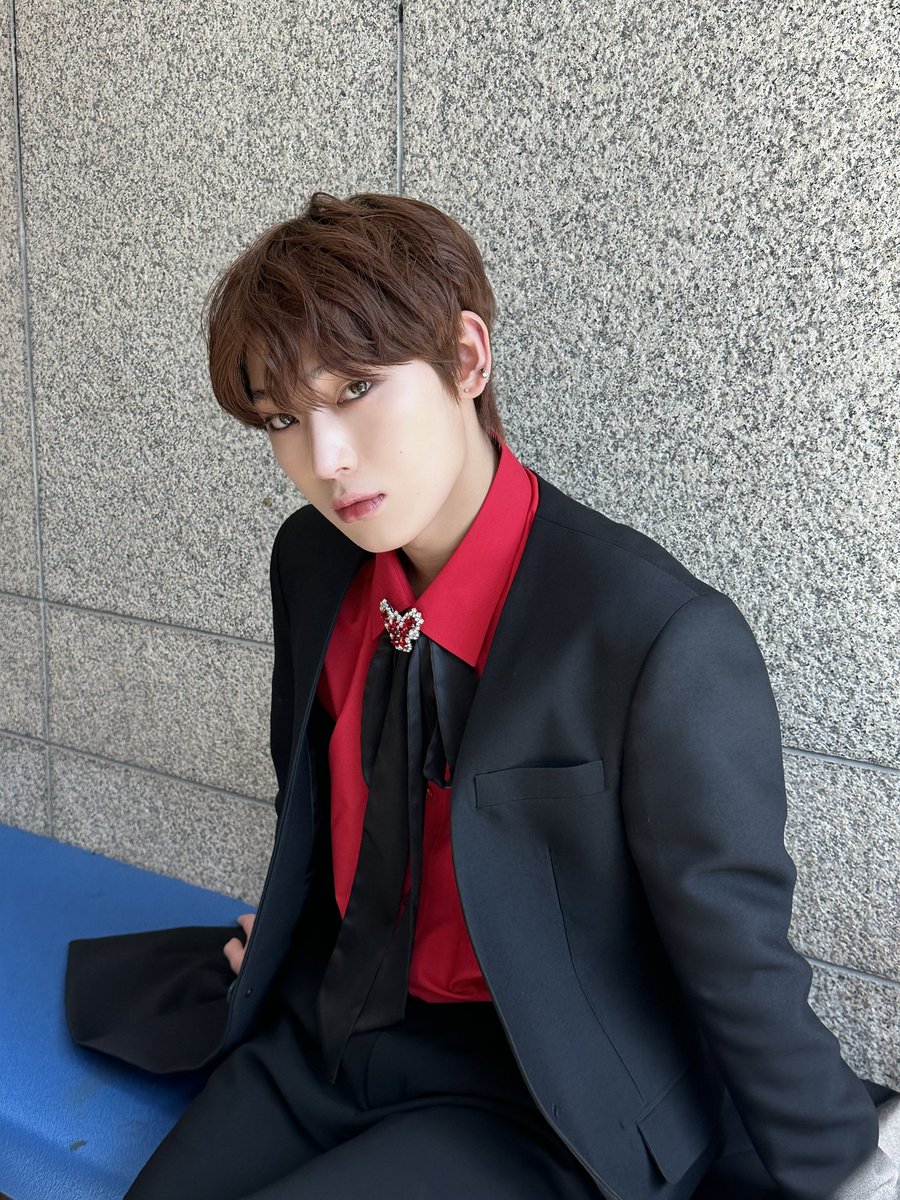 ENHYPEN_members's tweet image. ❤️ 🖤

#SUNOO #ENHYPEN #잘자요