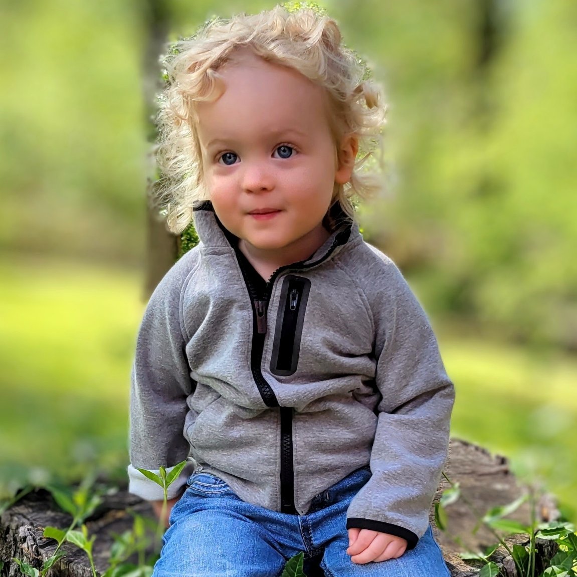 Under the care of our experts, 2-year-old Ari Chambers-Baltz is preparing to receive a lifesaving #bonemarrowtransplant to treat his #HyperIgM syndrome. “We just are praying this is what cures him,” said Ari’s mom, Stephanie. Watch their story on @WCCO. ➡️ bit.ly/3IYZHC5