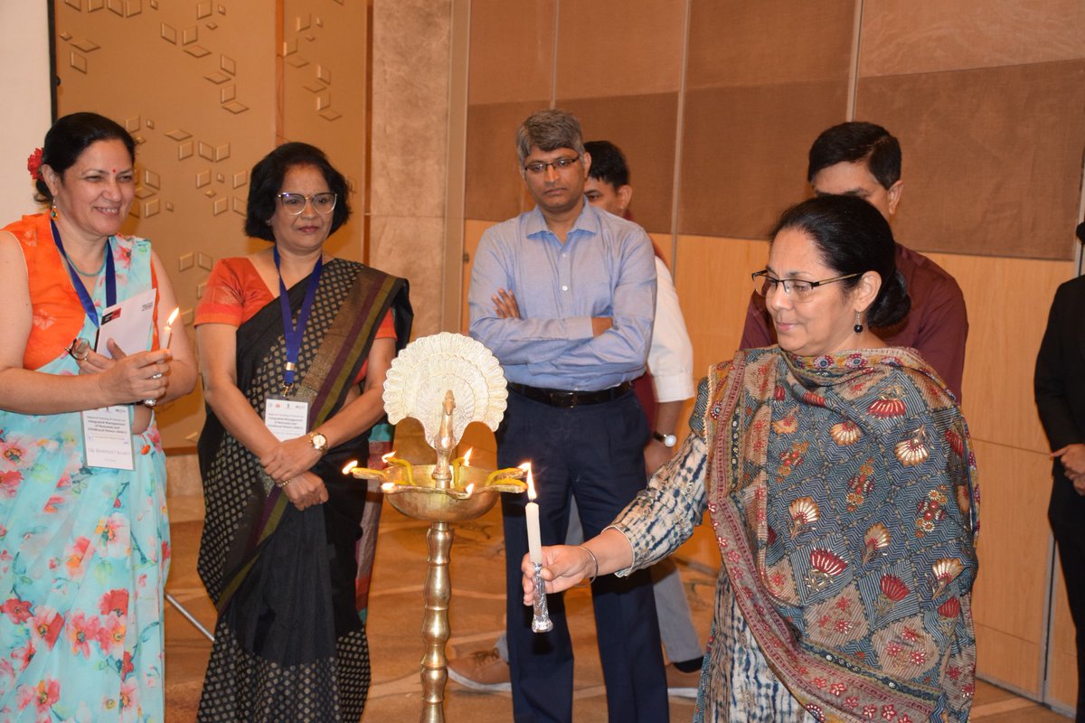 DHSPunjab's tweet photo. This 5 Days TOT is being held with support from MoHFW (Govt of India),WHO,Kalawati Saran Children Hospital and Lady Hardinge Medical College Delhi.The inaugural session was addressed by Special Secretary Health Dr.Adipa Karthik &amp; DHS Dr. Adarsh pal Kaur. https://t.co/zfvp70HWC2