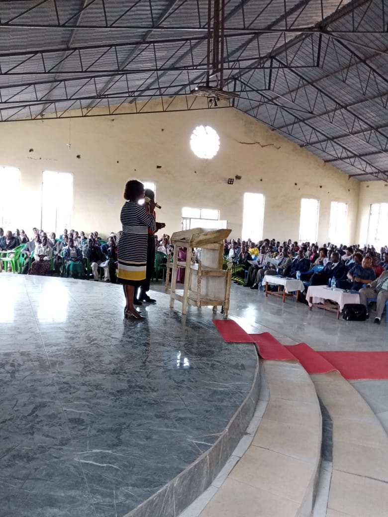 miaa2019's tweet photo. Our ED @PeacePirira took advantage of a gathering of pastors gathering  under the banner of National Repentance Crusades to  share messages of faith healing and ART adherence to over 681 interdenominational pastors from the Eastern Region. https://t.co/dz2PHFNgaj