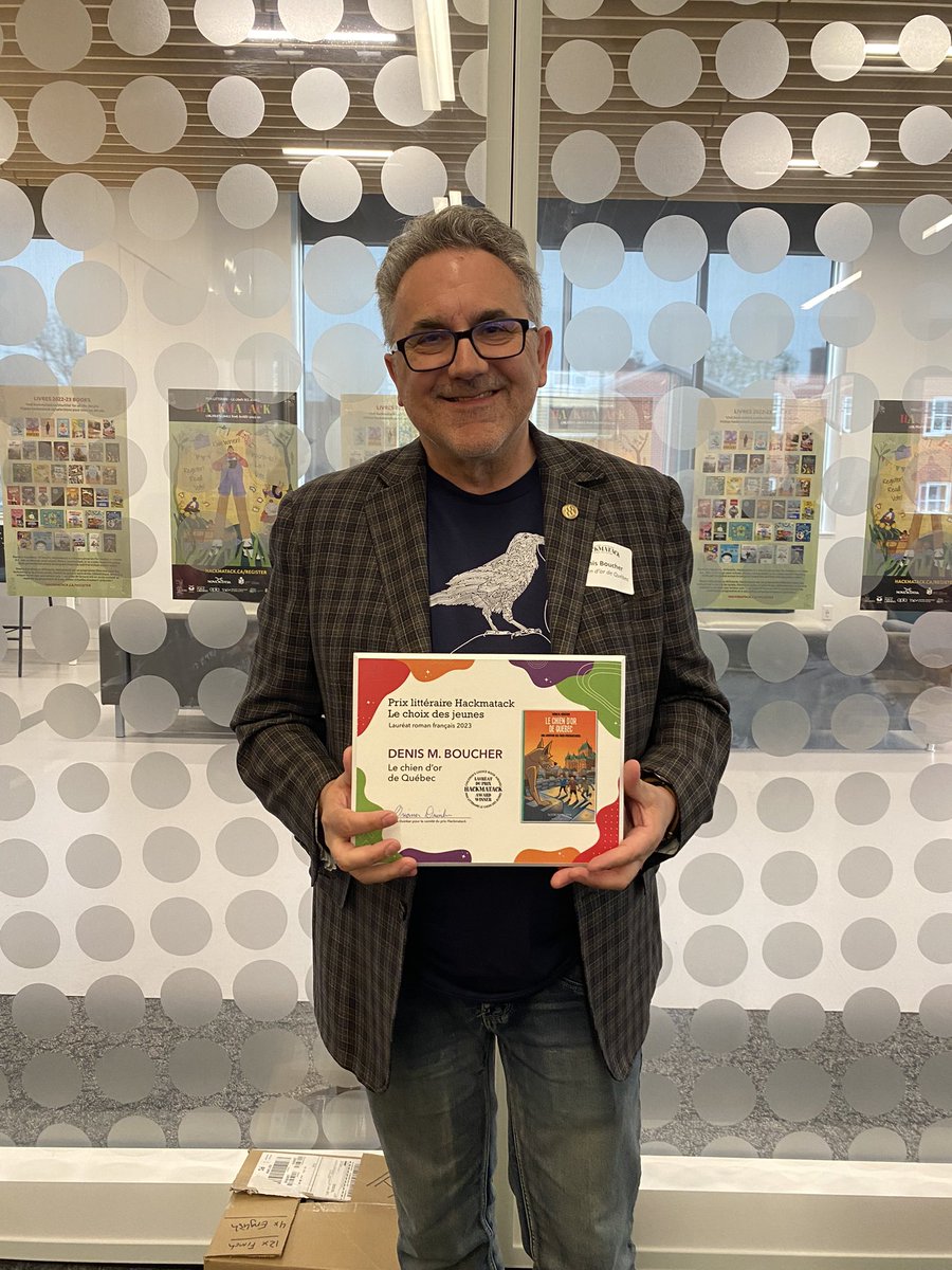 Digitally Lit (@litdigitally) on Twitter photo « Le Chien d'or de Québec » by Denis M. Boucher, illustrated by Paul Roux, published by <a href="/boutondoracadie/">Éditions Bouton d'or</a> won in the French Fiction category at the 2023 <a href="/HackmatackAward/">Hackmatack</a> 🤩💙
The book shares the win with «Am stram gram» by Sophie Labelle, from Éditions Hurtubise
Félicitations🎉 « Le Chien d'or de Québec » by Denis M. Boucher, illustrated by Paul Roux, published by <a href="/boutondoracadie/">Éditions Bouton d'or</a> won in the French Fiction category at the 2023 <a href="/HackmatackAward/">Hackmatack</a> 🤩💙
The book shares the win with «Am stram gram» by Sophie Labelle, from Éditions Hurtubise
Félicitations🎉