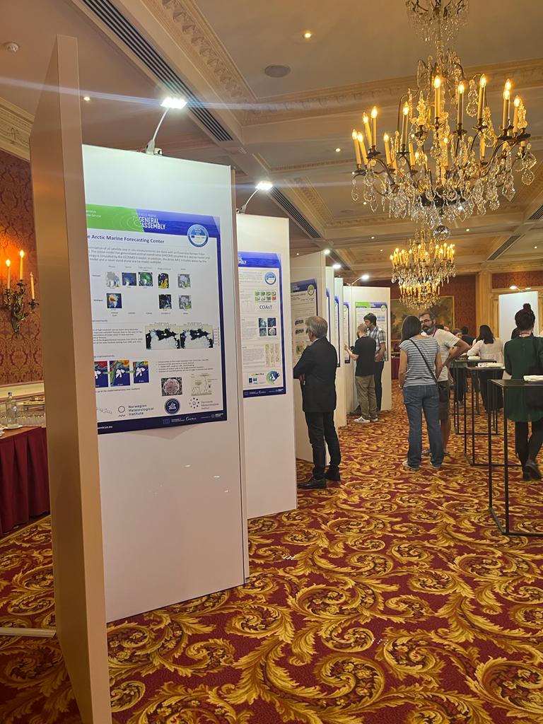 #GACopernicusMarine Our poster session is underway! Learn more about the different applications and use cases of our #CopernicusMarine Service in detail 🌊 For online participants, you can check out our posters here 👉 bit.ly/CopernicusMari…