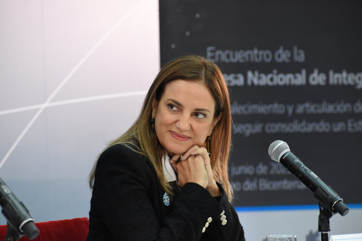 AAIPargentina's tweet photo. 🇦🇷| Comienza el encuentro de la Mesa Nacional de Integridad y Transparencia: “Fortalecimiento y articulación de políticas públicas para seguir consolidando un Estado presente”. 
Participan de la apertura @beanchorena @AnaCastellani1 y Verónica Gómez (@OA_Argentina). https://t.co/6myf2LwHw9