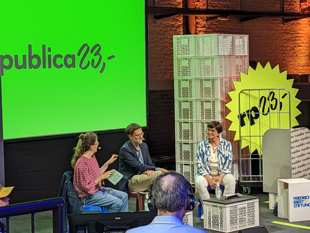 "Public Value in the Digital Space – Wie kann Öffentlichkeit im digitalen Raum gelingen?" Session auf der re:publica 23: re-publica.com//de/session/pu… #rp23