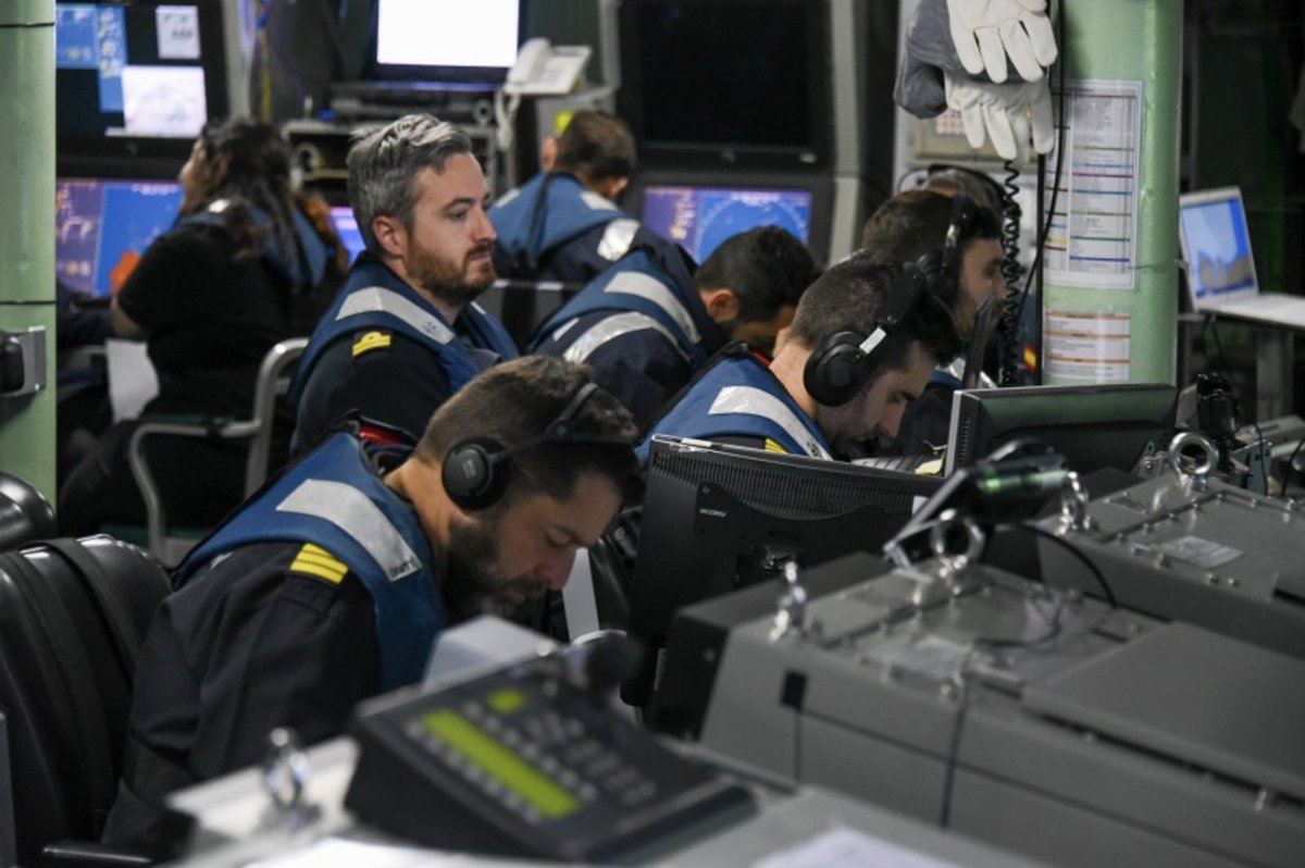 Defensagob's tweet image. La fragata #BlasDeLezo ya está de regreso. Tras participar en el ejercicio #FormidableShield, donde ejerció como buque de mando, regresó a base el pasado sábado. Por 2ª vez consecutiva, un buque español dirige este ejercicio internacional, que llegó a contar con 23 barcos.