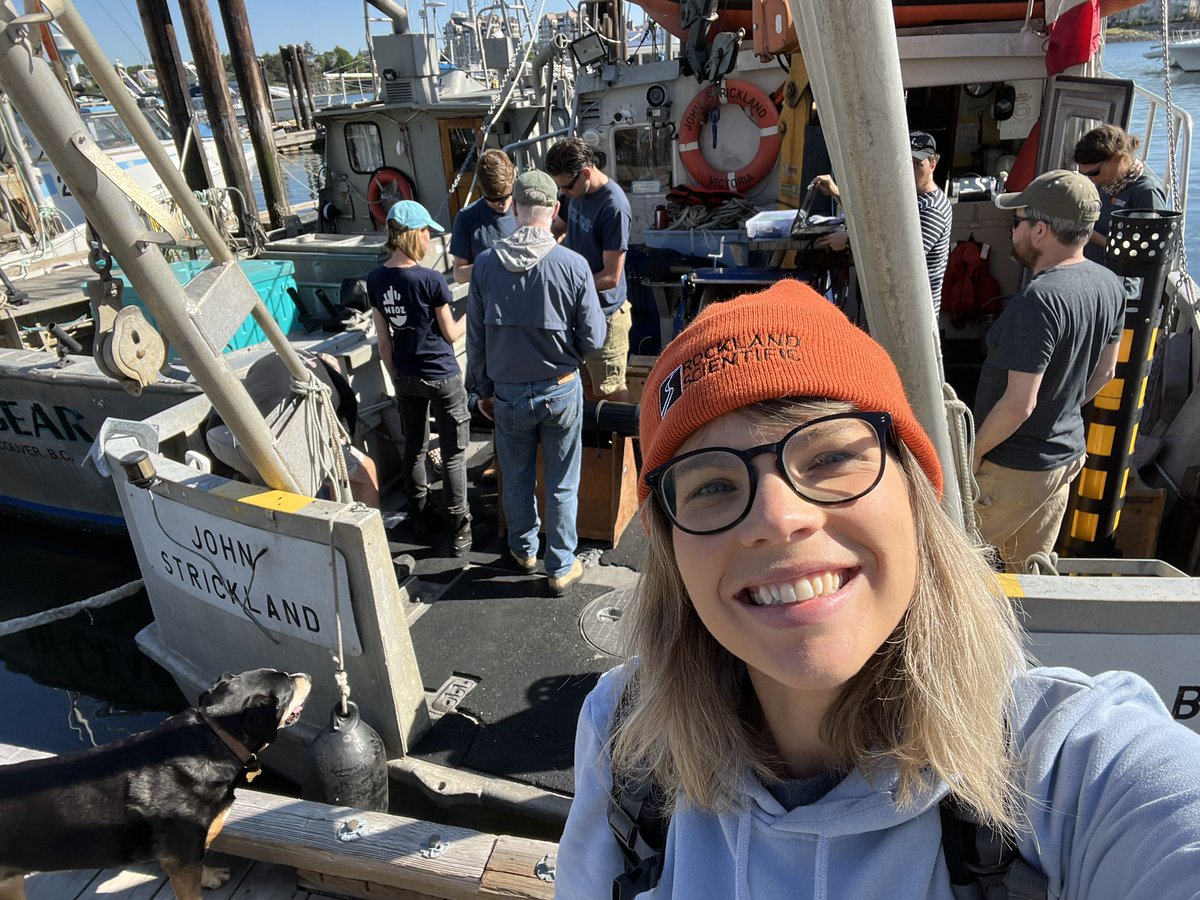 CandaceWithASea's tweet photo. On the water training today with @NIOZnieuws 

As designated photographer for the day I’m staying on the wharf as much as possible. 

Also. I get seasick #oceanography #fieldWork #tryNotToPuke @RSI_Turbulence https://t.co/Gorqif9Uc1