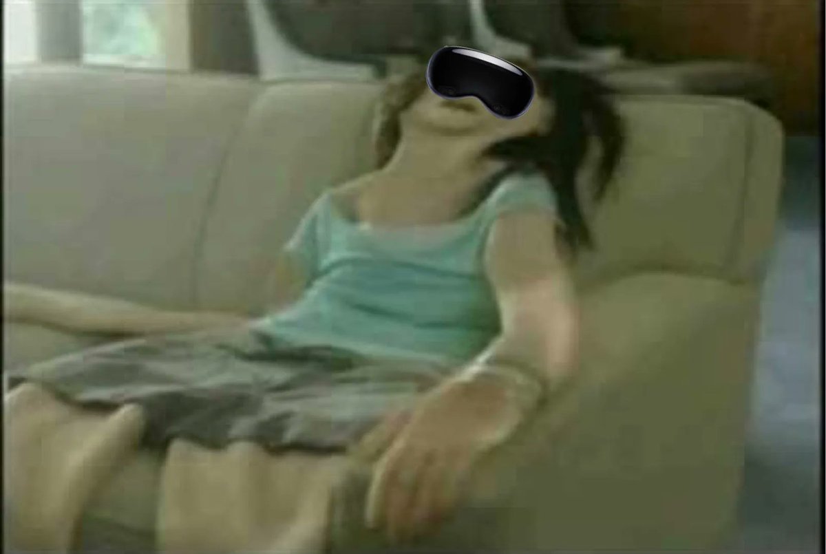 Bout to be stoned in 2 different dimensions