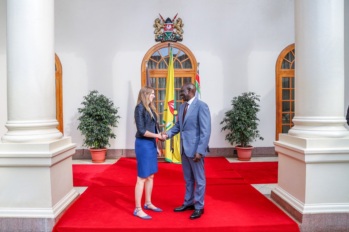 WilliamsRuto's tweet photo. Your Excellency Ms @JaneMarriottUK, you have been a true friend of Kenya. We wish you the best of luck in your next tour of duty. https://t.co/a5bggIqdbl