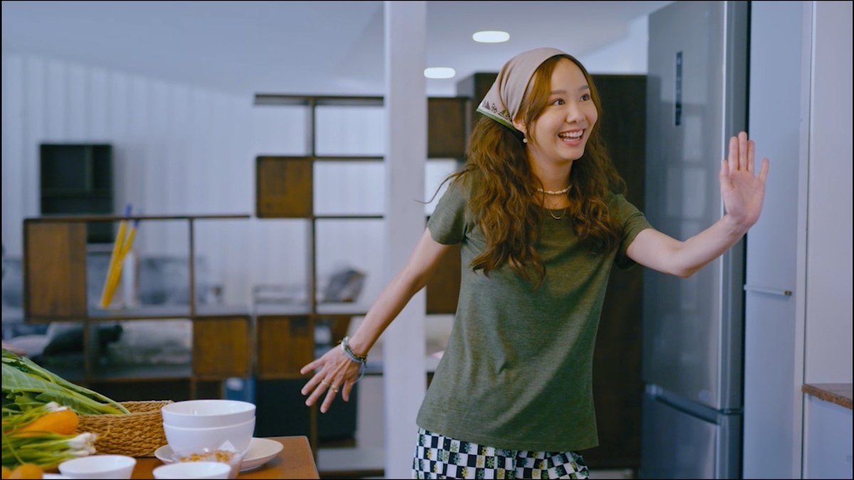 jarinporn's tweet photo. ช่วยหั่นผักนะ ต้นหอม นิ้วนึงไง #มาตาลดาep1 https://t.co/5P9neBuka4
