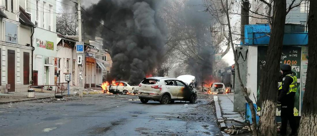 Πόλεμος στην Ουκρανία: οι Ρώσοι “σφυροκοπούν” την Χερσώνα bit.ly/3OUfMMT #Ρωσία #Ουκρανία #Χερσώνα #Φράγμα #ant1news