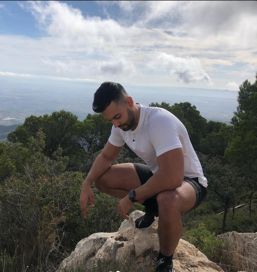 📈 Mejora de forma FÁCIL 

➖ Duerme entre 7 y 8 horas por la noche. 
➖ Entrena fuerza 3 días a la semana.
➖ Exponte al sol unos cuantos minutos por la mañana. 
➖ Ve andando a todos los lugares que puedas. 
➖ Aléjate de gente tóxica. 
➖ Sal a la naturaleza.