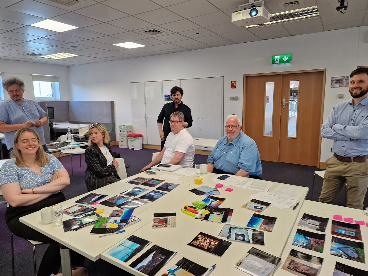 Our @c21editions at @UCC_DH to design a critical edition of Instagram posts is heating up.