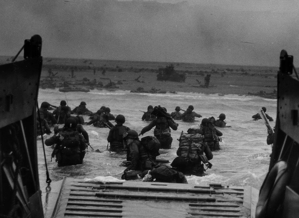 RogerOscarMike's tweet photo. 79 years ago, my grandfather fought on the beach in #Normandy. He survived, but many of his brothers did not. Today, we remember #DDay. #USArmy #WWII https://t.co/KFl4O4E4KC