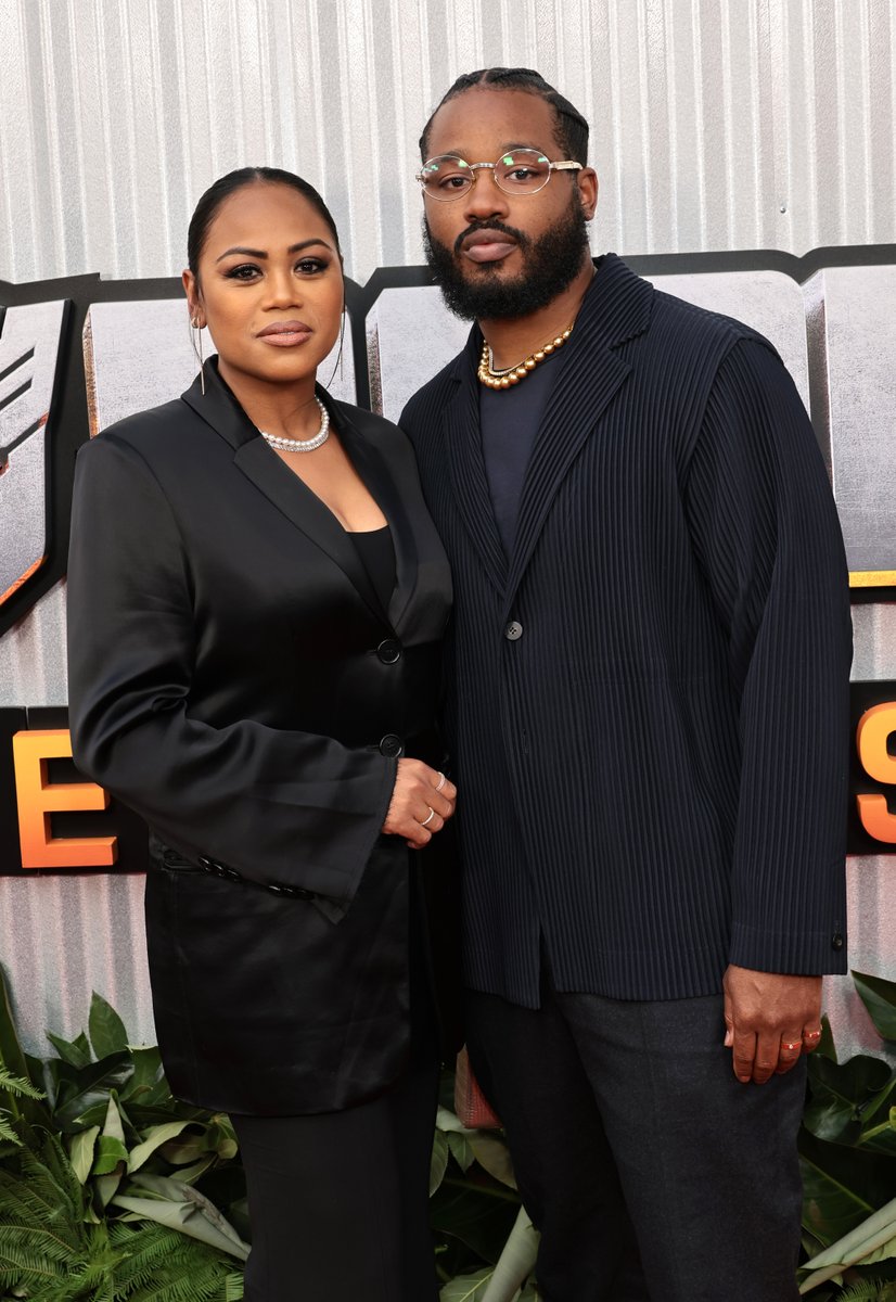 #ZinziEvans and #RyanCoogler all boo'd up in all-black for the #TransformersRiseOfTheBeasts carpet last night 🔥  

📸: Getty / Zinzi Evans / Ryan Coogler