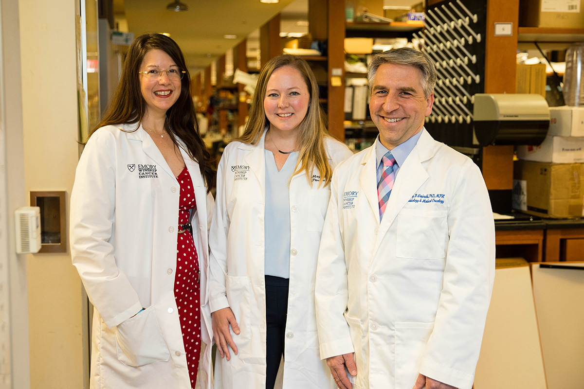 Winship Cancer Institute of Emory University (@winshipatemory) on Twitter photo A pre-clinical study reported in <a href="/MolTherapy/">Molecular Therapy</a> and led by Winship researchers has uncovered a simplified, economical manufacturing process for generating more potent #CARTcell therapies to treat solid tumors. <a href="/Chrystal_Paulos/">Chrystal Paulos</a> <a href="/LesinskiLab/">Gregory Lesinski</a> #immunotherapy ➡️ fal.cn/3yR5d. A pre-clinical study reported in <a href="/MolTherapy/">Molecular Therapy</a> and led by Winship researchers has uncovered a simplified, economical manufacturing process for generating more potent #CARTcell therapies to treat solid tumors. <a href="/Chrystal_Paulos/">Chrystal Paulos</a> <a href="/LesinskiLab/">Gregory Lesinski</a> #immunotherapy ➡️ fal.cn/3yR5d.