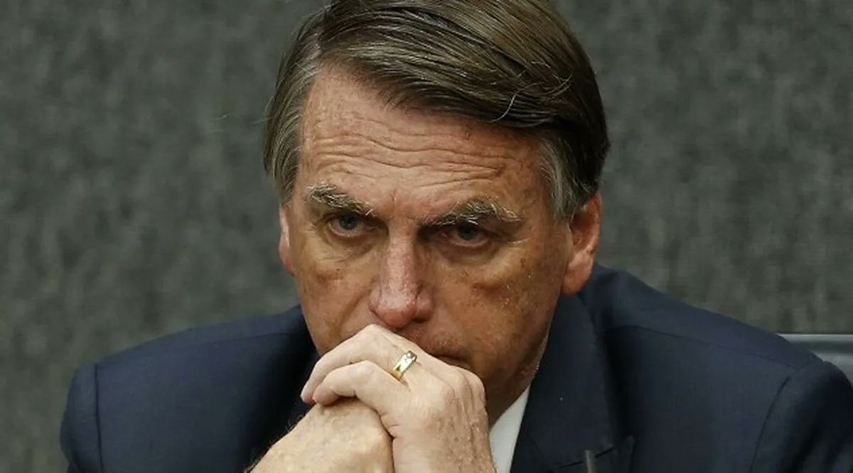 mariadorosario's tweet photo. Bolsonaro pode estar com os dias contados na política. No dia 22 de junho, o presidente do TSE, Alexandre de Moraes, irá levar a julgamento a ação que pode tornar Bolsonaro inelegível. Já passou da hora de ser responsabilizado pelos crimes cometidos, assim como seus comparsas! https://t.co/LhqZ2gHfNx