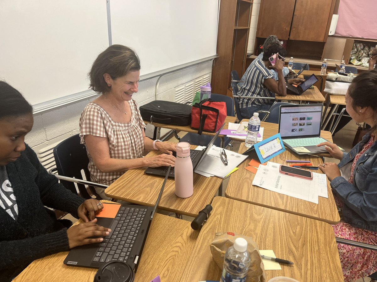 Clare Newton (@clarenewton16) on Twitter photo Summer camp Amplify learning with Polly Walters. <a href="/DallasReads/">@DallasReads</a> <a href="/Amplify/">Amplify</a> <a href="/edwalkerms/">E.D. Walker Middle School</a> #AMPEDUP #EDWalkerELAR Summer camp Amplify learning with Polly Walters. <a href="/DallasReads/">@DallasReads</a> <a href="/Amplify/">Amplify</a> <a href="/edwalkerms/">E.D. Walker Middle School</a> #AMPEDUP #EDWalkerELAR