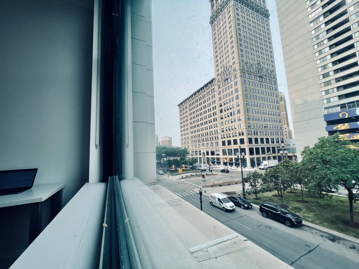 Working out of the @BambooDetroit for #TechTuesdays with the view of beautiful downtown #Detroit Can’t wait for tonight’s #Swift meetup with friends to discuss nerdy #WWDC23 news! bamboodetroit.com/events-at-bamb…