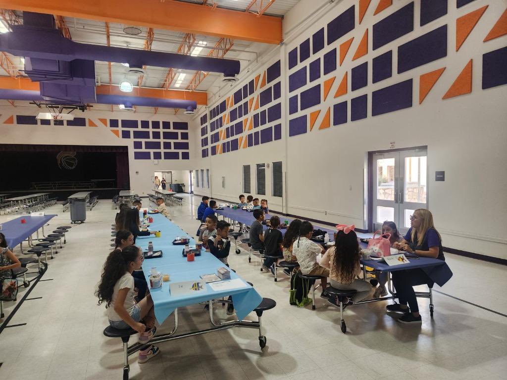 Sgt. Roberto Ituarte Elementary on Twitter "Breakfast this morning