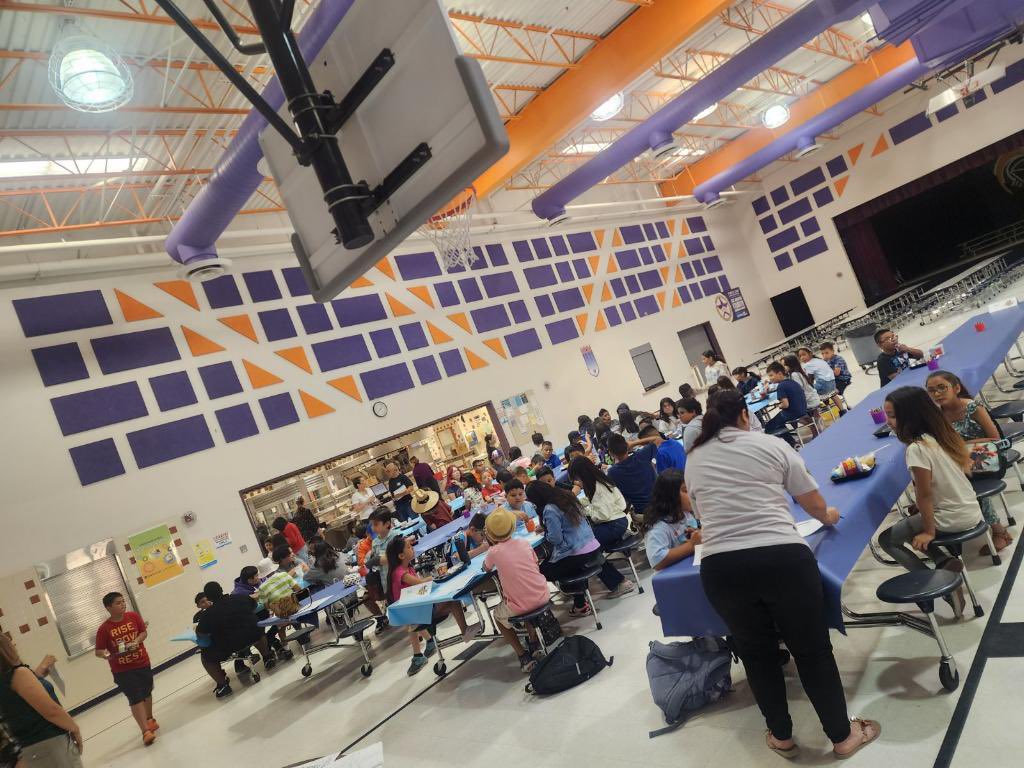 Sgt. Roberto Ituarte Elementary on Twitter "Breakfast this morning