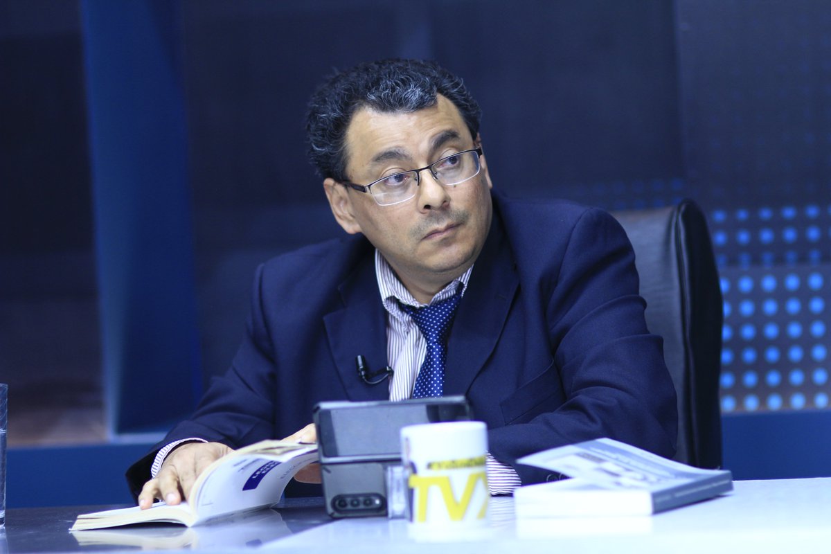 InformaTV_'s tweet image. #EncuentroTVX| ”En el voto #electrónico hay desconfianza, la garantía para el @TSEElSalvador lo ideal es tener una #empresa de auditoría que garantice que todo salió bien en materia #electoral”, dice @juliolivo2018, magistrado.