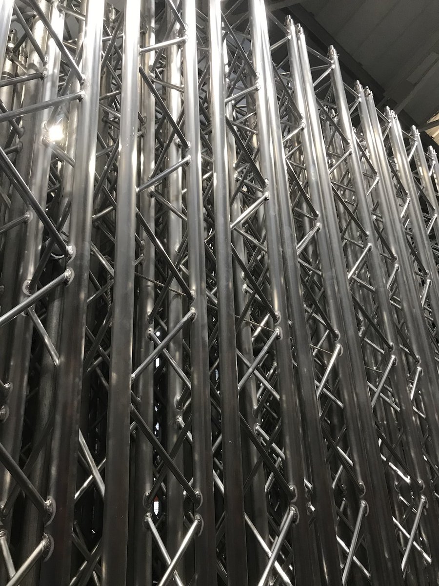 EnlightenedLx's tweet image. Wall of Truss!
New truss arrives for the summer season. Shiny!

#enlx #eventrigging #eventprofs #rigging #stagerigging #prolx #liveevents #festivalcrew