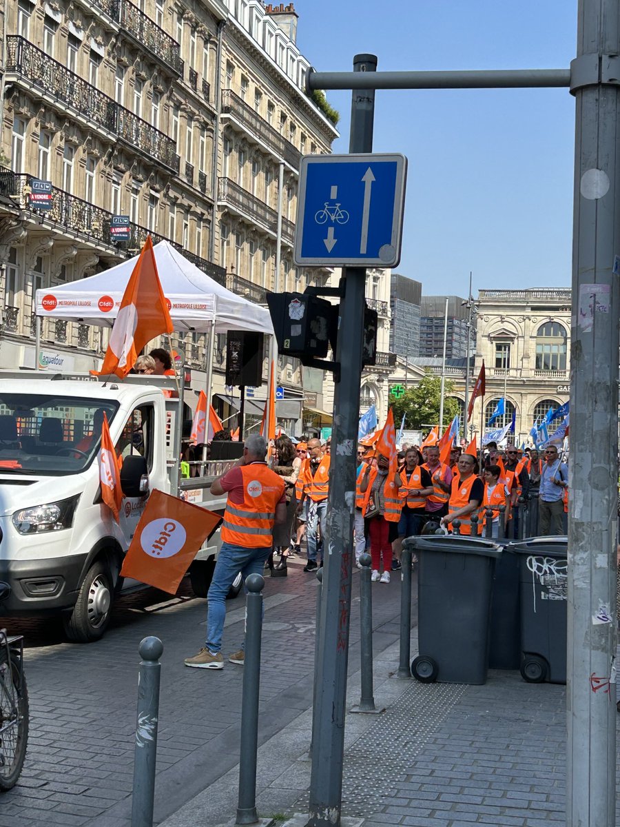 sur #Lille #64anscestNon manif