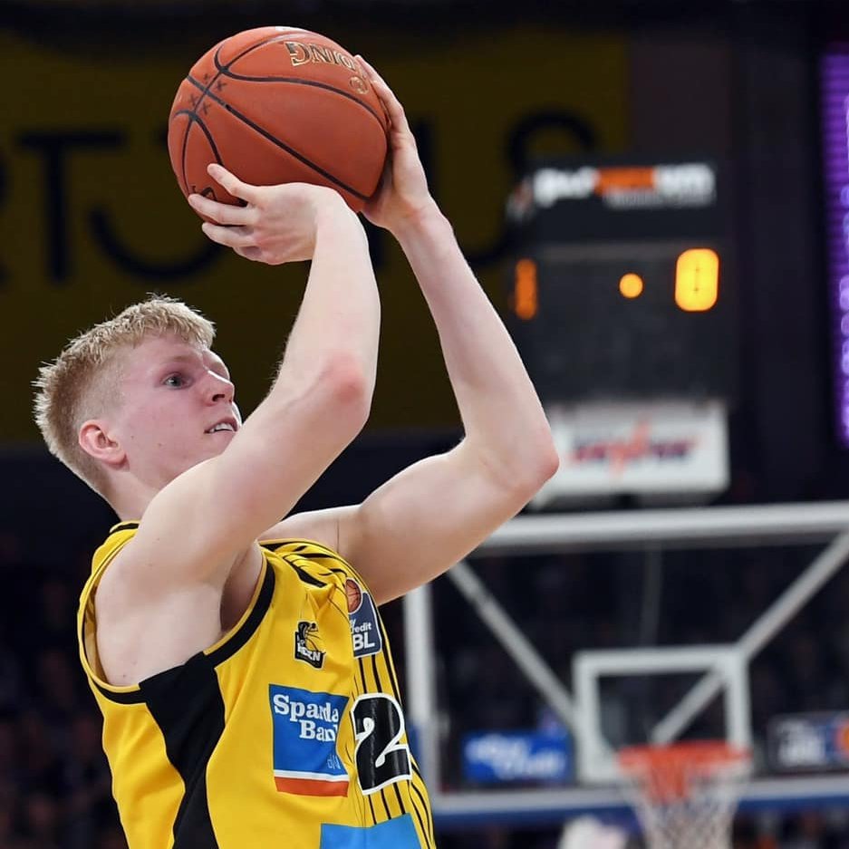 Jacob Patrick, a 6'6 guard who played rotation minutes for German league semifinalists Ludwigsburg, has committed to VCU in the class of 2023, he told ESPN. Patrick shot 38% for 3 this season and bring significant pro experience to the A-10.