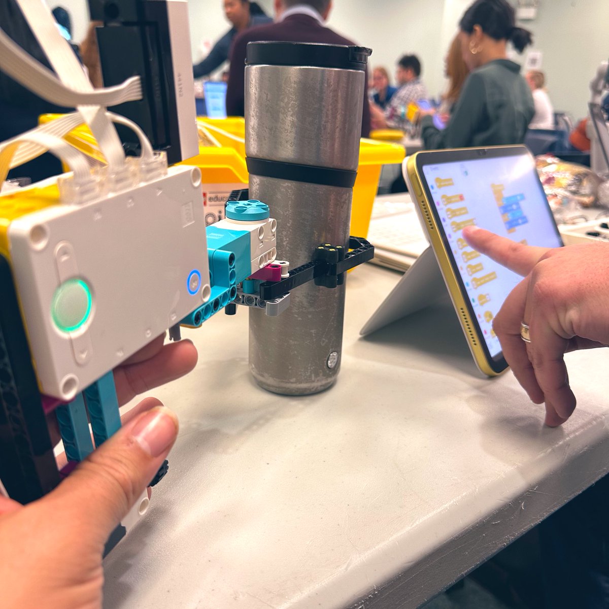 Learning how to use Legos and coding for real world problems with complex thinking and critical thinking skills! Never had this much fun learning! <a href="/LEGO_Education/">LEGO Education</a> 👨🏾‍💻🤖🦾 
Can’t wait for #HISDSTEM camp!