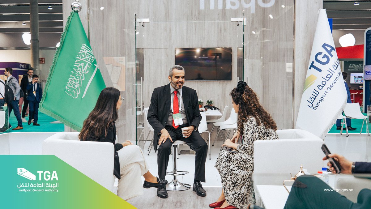Saudi_TGA's tweet image. تعرفنا في ثاني أيام معرض الاتحاد الدولي للمواصلات العامة #UITPSummit على نخبة من المهنيين في قطاع النقل العام والمهتمين، وبحثنا فرص الابتكار، وتبادل الأفكار، وسبل تعزيز العلاقات الدولية لاستقطاب أفضل الشراكات العالمية.
#UITP2023 
#الهيئة_العامة_للنقل_TGA