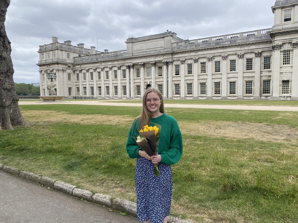 And just like that, 4 years at music college is over! Thank you to everyone who came and supported my final recital💙💙