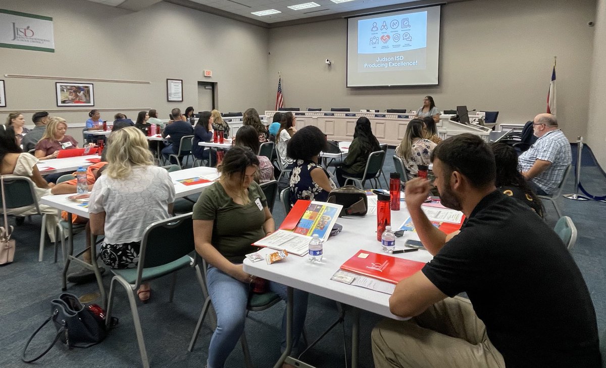 ⁦<a href="/JudsonISD/">Judson ISD 🍎</a>⁩ New Employee Onboarding Presentation! Thank you for choosing Judson‼️ Welcome to the family. #Judson #Hiring #Apply